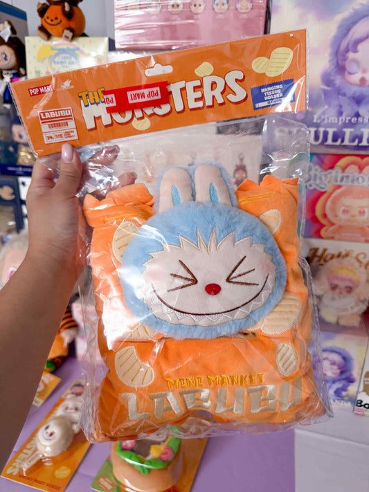 Hanging Tissue Holder: Wacky Mart - Labubu