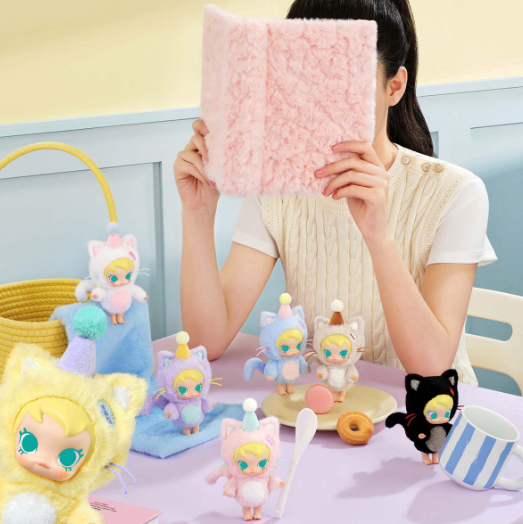 Who's the Good Girl - Baby Molly Pocket Friends